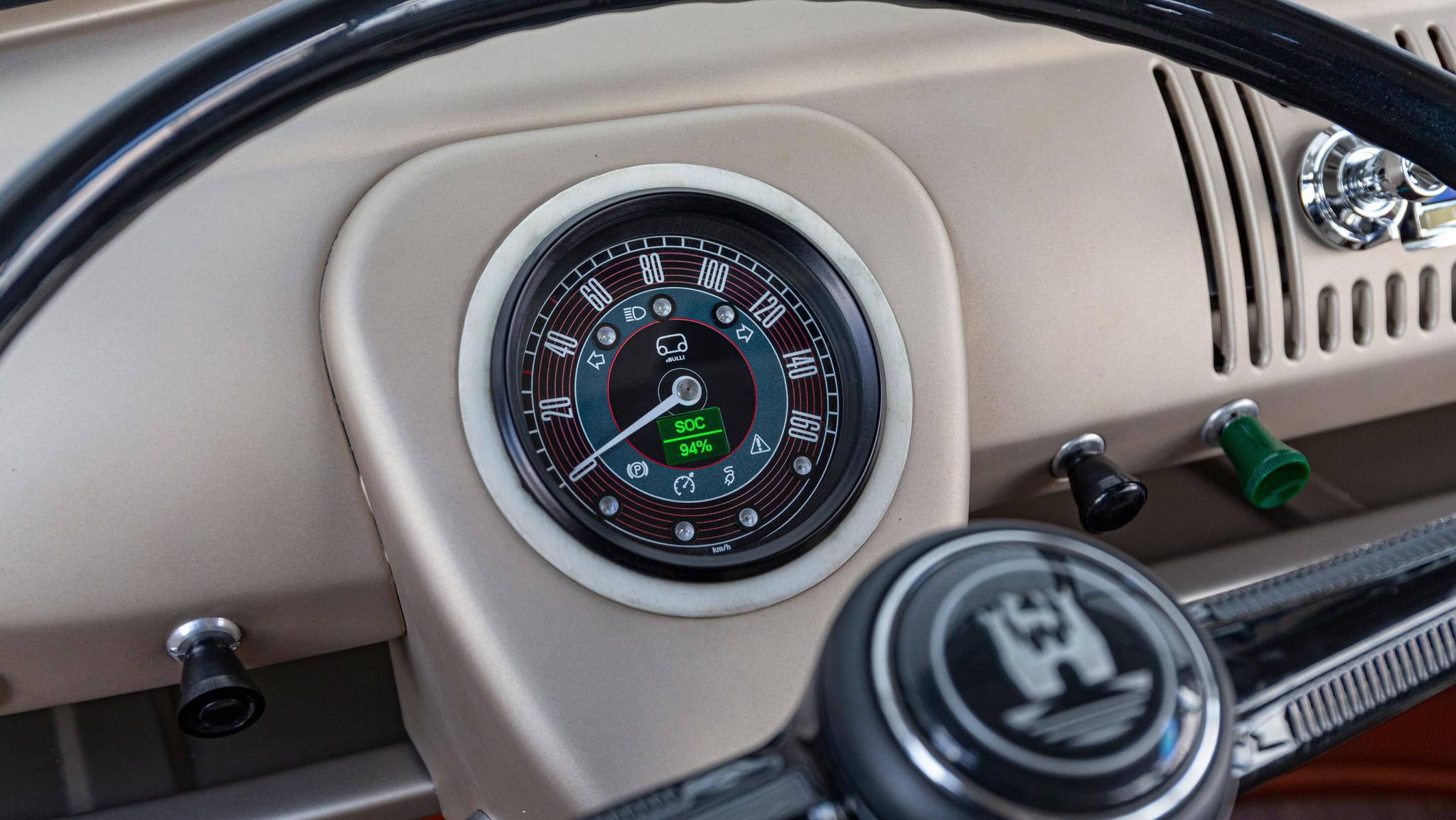 大众经典T1以纯电动版复活 续航里程200公里