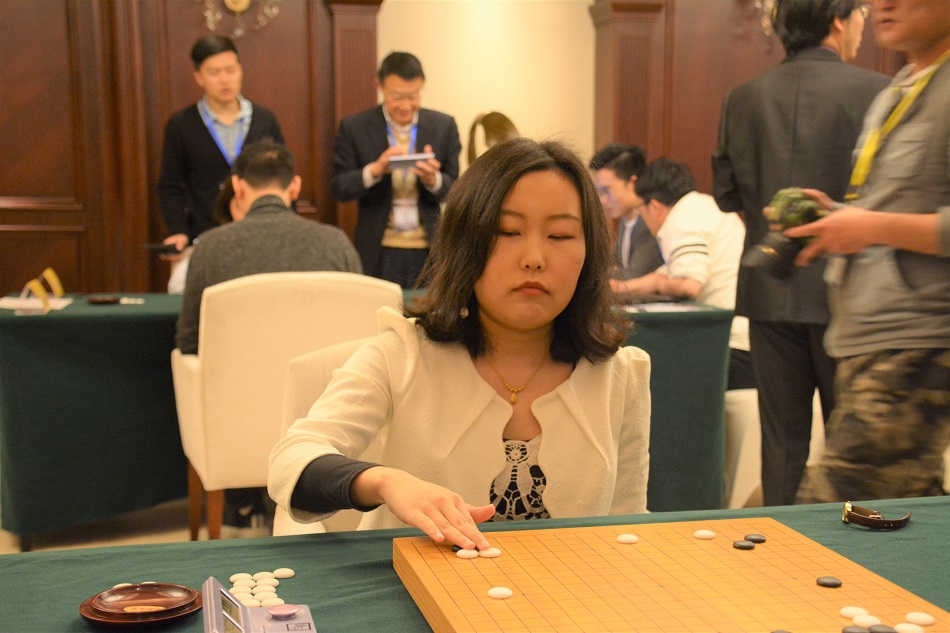 4月21日,2018围棋之乡联赛在上海中环国际酒店打响.摄影:杨意