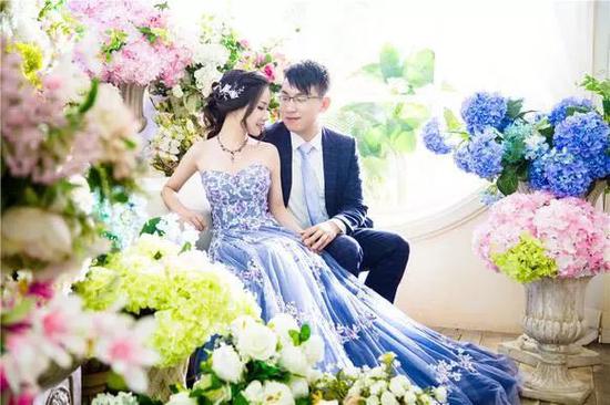 国象美女章晓雯大婚新郎赵玮象棋界颜值担当