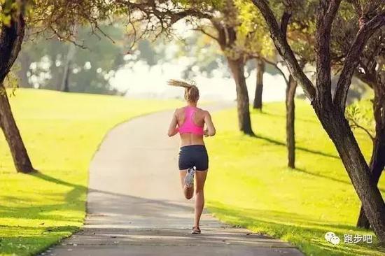 养成早起跑步的习惯 三个建立晨跑的成功秘诀