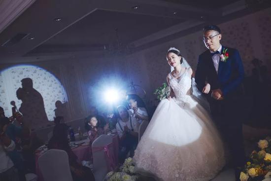 国象美女章晓雯大婚新郎赵玮象棋界颜值担当