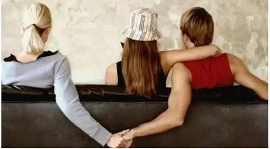 一汽奥迪经销商:12月停提进口车和国产车