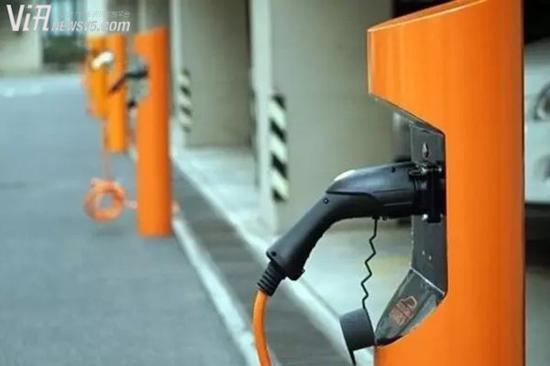 董扬提醒充电设施厂家：要向汽车标准看齐