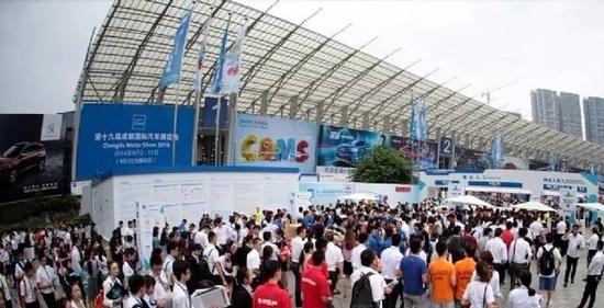 如何简单愉快的度过成都车展？