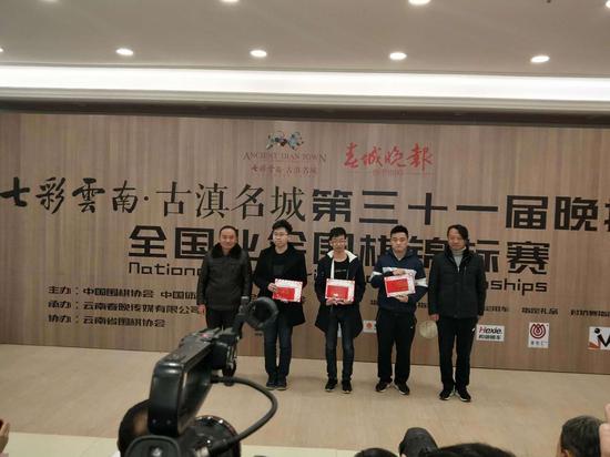 第31届晚报杯赵健男摘冠 新民清一队获团体冠军 第31届晚报杯赵健男摘冠 新民清一队获团体冠军