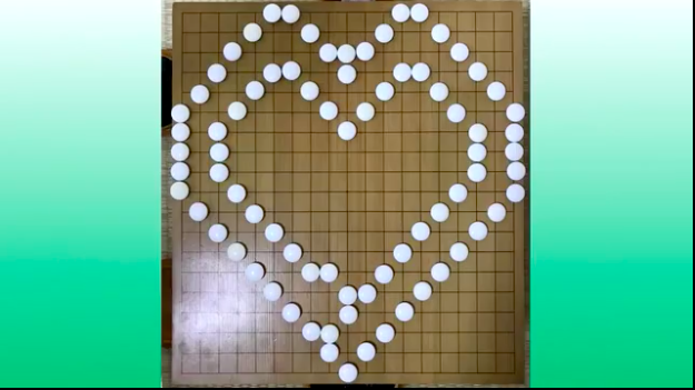 日本棋手520下爱心连棋 向抗疫医务工作者致敬