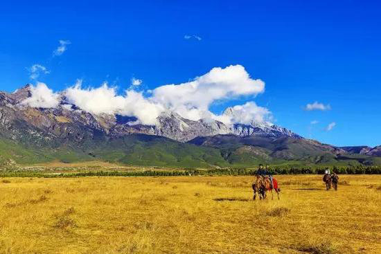 10个性价比最高的极致自驾旅行目的地