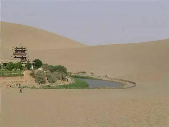 还不自驾去看看？《中国国家地理》都说好