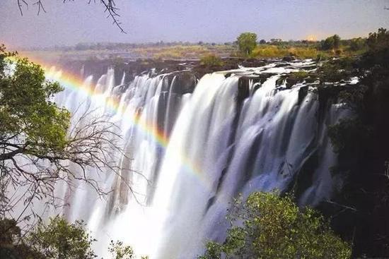 推荐27个不可思议的自驾旅行摄影目的地