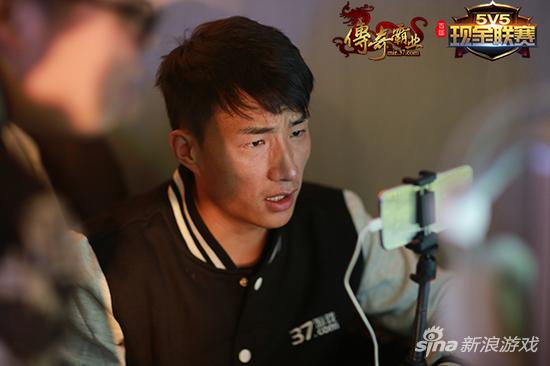 斗鱼人气主播阿科直播比赛