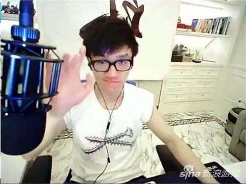 女友知道吗？ 若风给美女主播送礼物竟送到破产