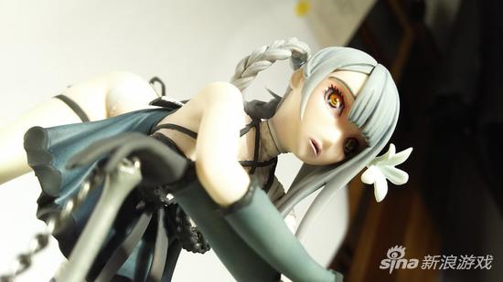 扶她小姐姐太火辣 大神自制《尼尔》性感手办