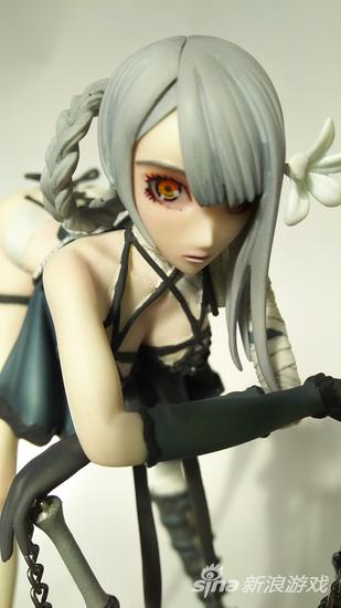 扶她小姐姐太火辣 大神自制《尼尔》性感手办