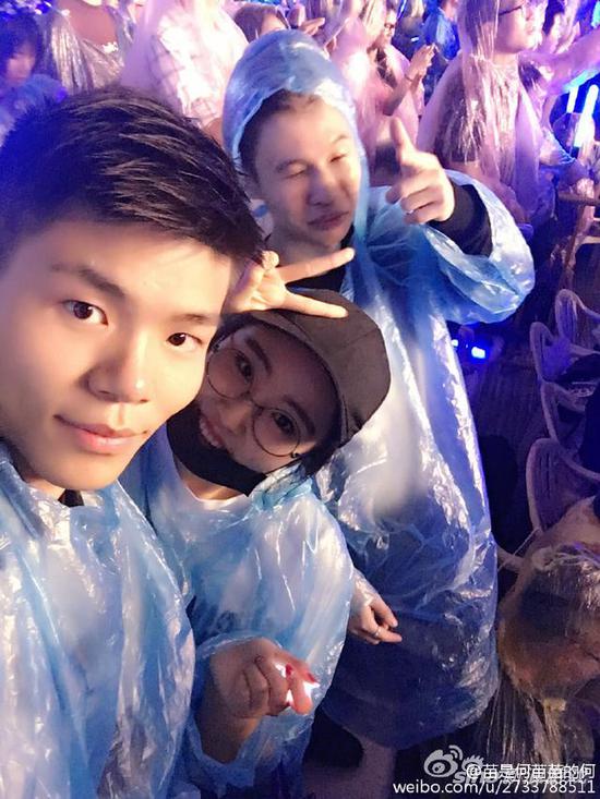 网友曝光的微博照片