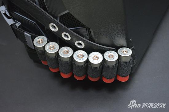 超炫酷！国外搞机达人DIY《守望先锋》死神机箱