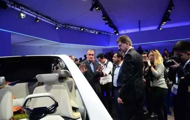 宝马/英特尔/Mobileye自动驾驶车新消息 