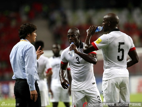 参与竞猜一起赢大奖