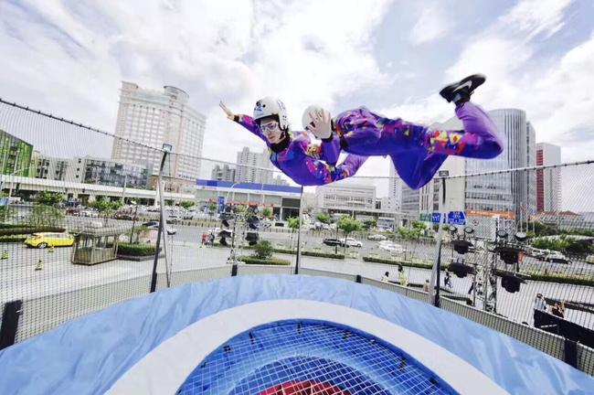 2017镇江国际马拉松开赛在即，航空元素新升级。