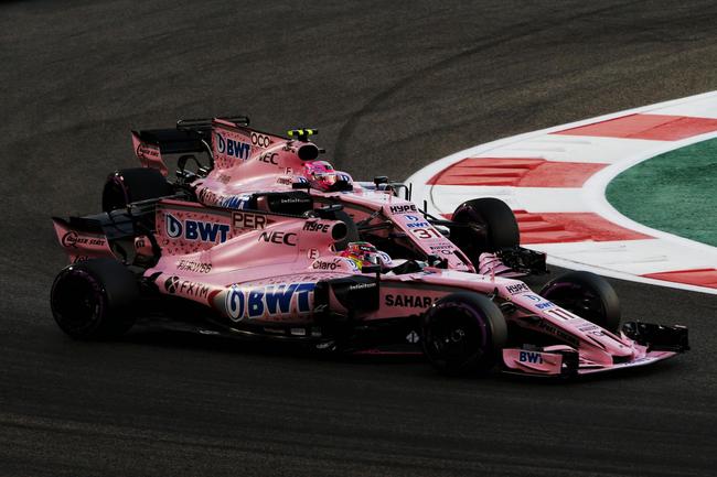 印度力量车队两台赛车