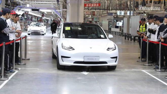 国产Model 3标准续航版将配无钴磷酸铁锂电池 或10月1日宣布