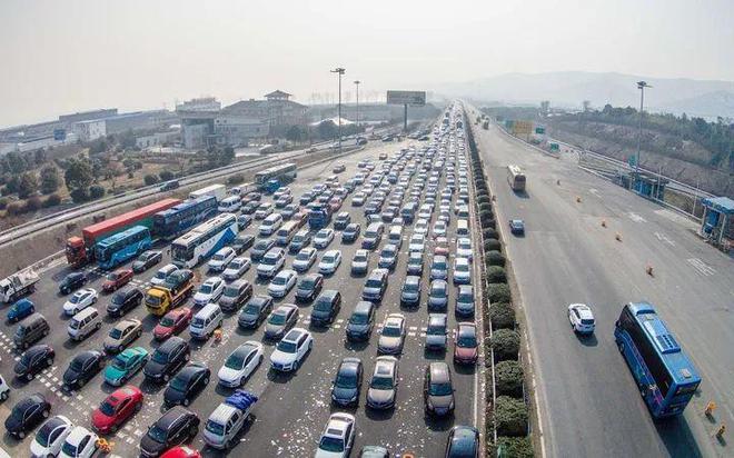 地球人类最大的迁徙即将来袭！春运路上索纳塔为用户安全多加一层守护