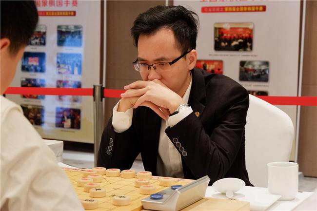 温岭杯国手赛赵鑫鑫胜洪智 首次在家乡夺冠