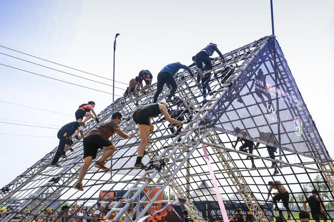 2018英菲尼迪斯巴达勇士三色周末赛