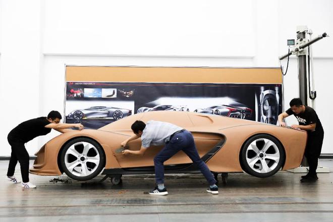 油泥模型团队工作现场