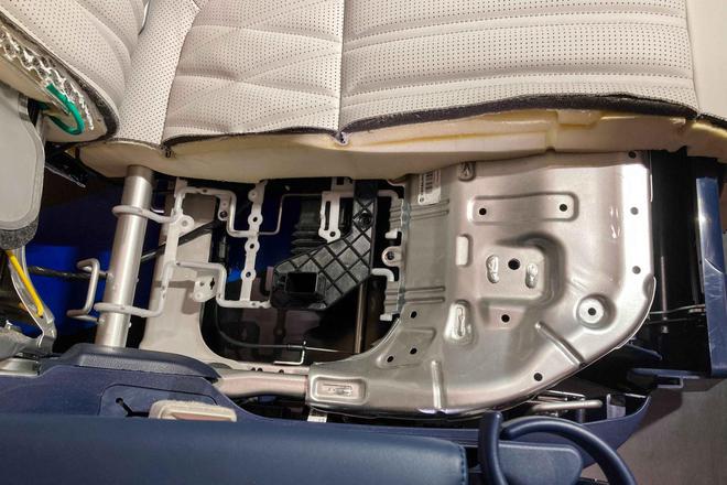 头等舱般的享受 荣威iMAX8座椅解析