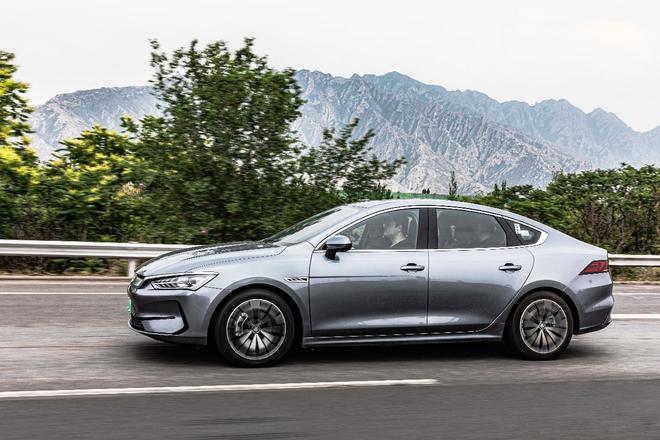 600km续航 电耗12.9kWh/100km 秦PLUS EV亮相北京