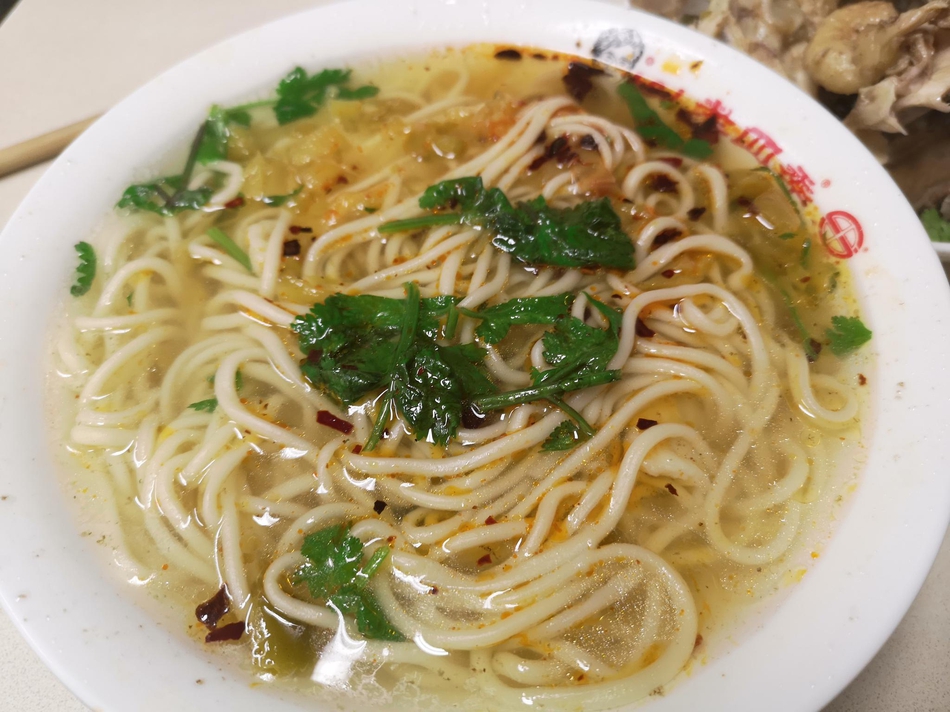 老四季面条鸡架 沈阳人独有的情愫