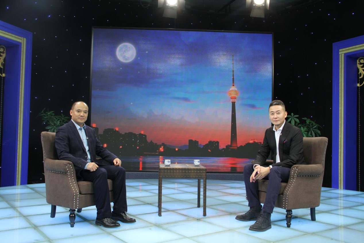 成都三度教育咨询有限公司董事长蒋文辉做客《态度》栏目