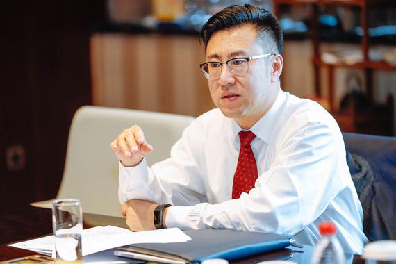 就双元制职业教育专访华晨宝马上官楠林