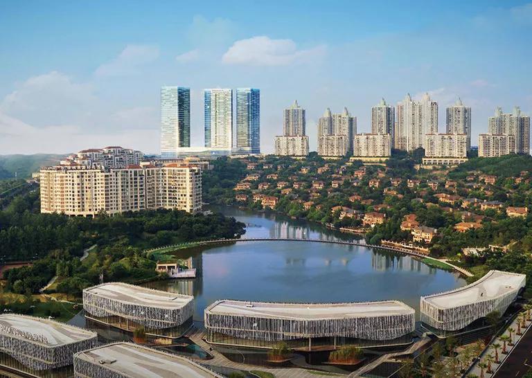 至今为止,蓝湖郡,棕榈泉,保利高尔夫等楼盘都仍然是重庆顶级豪宅市场