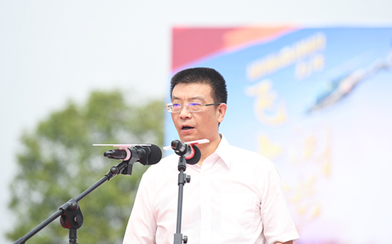 长沙市城乡规划局党委书记,局长冯意刚新华联铜官窑国际文化旅游公司