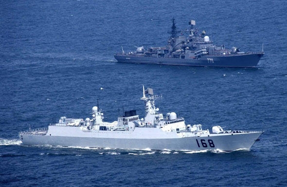 深度:中国海军168舰迎来终极大改 舰身新增两个舱门|中国海军|驱逐舰|168舰_新浪军事_新浪网