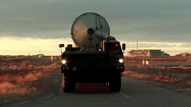 外形似大油罐！俄试射全新反导系统场面震撼