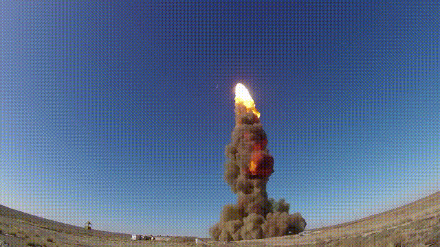 外形似大油罐！俄试射全新反导系统场面震撼