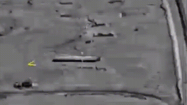 棒打IS！动图展示俄潜艇连射巡航导弹命中目标