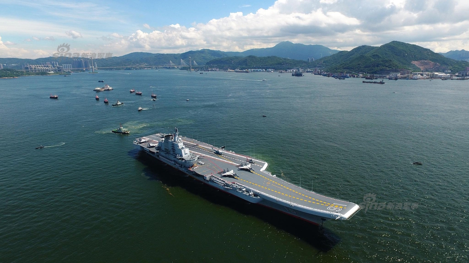 访港慑台收获满满!辽宁舰编队返回青岛航母港