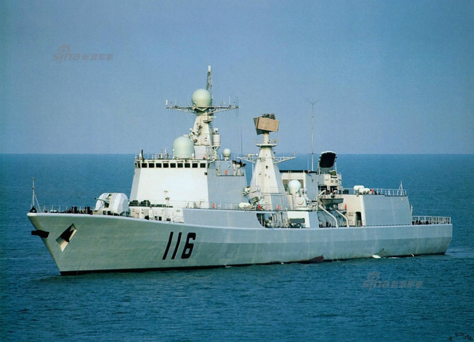 1 / 12 近日,有网友上传了051c型驱逐舰大改版想象图,cg图上,该舰采用