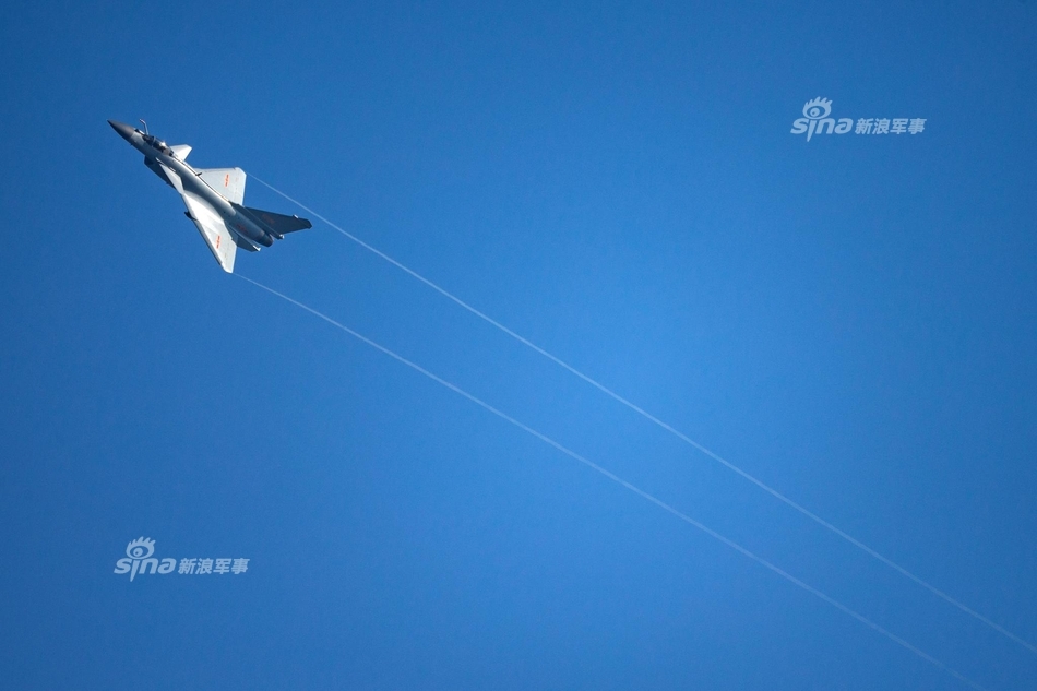 航空飞镖大赛落幕中方准备的三种奖品亮瞎了