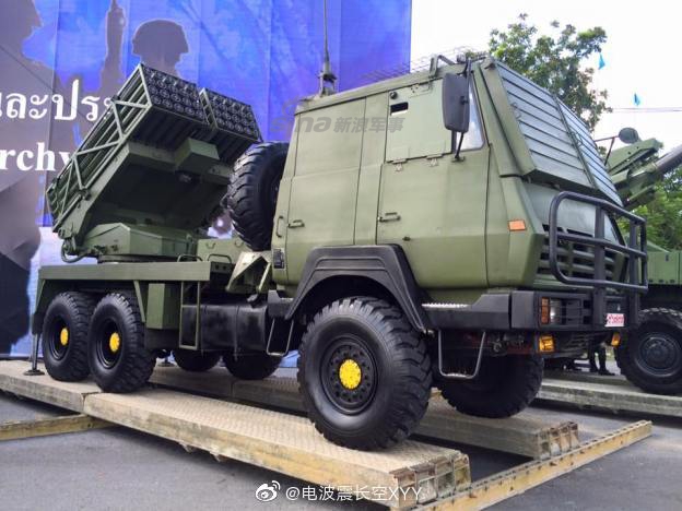 9 泰国厂家以引进的我国外贸sr-4型122mm模块化火箭炮(自用版为phl