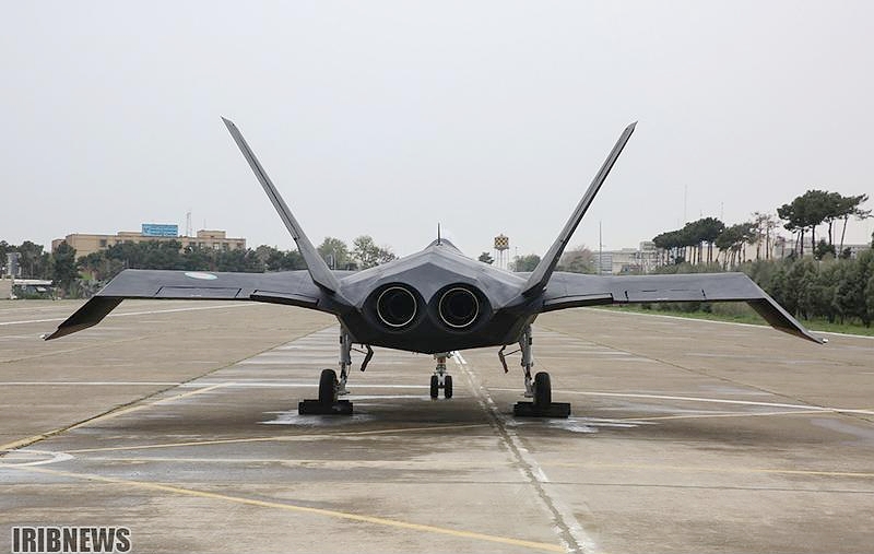 可媲美f22歼20?伊朗f-313隐身战机细节照曝光