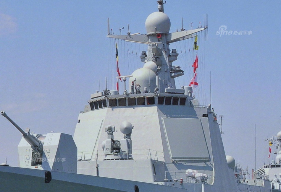 中国东海舰队首艘052d将入役:已刷舷号停军港