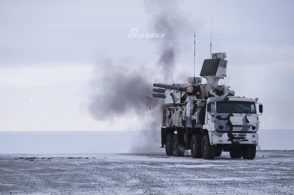 保卫北极一片天!俄东部军区铠甲s2防空系统实战训练