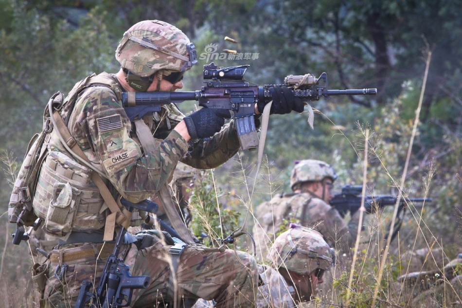 布雷德利唱主角!美军第一骑兵师激烈演习场景一瞥