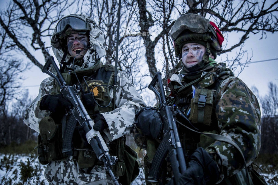 能否继承白色死神的衣钵?芬兰山地部队雪野演练