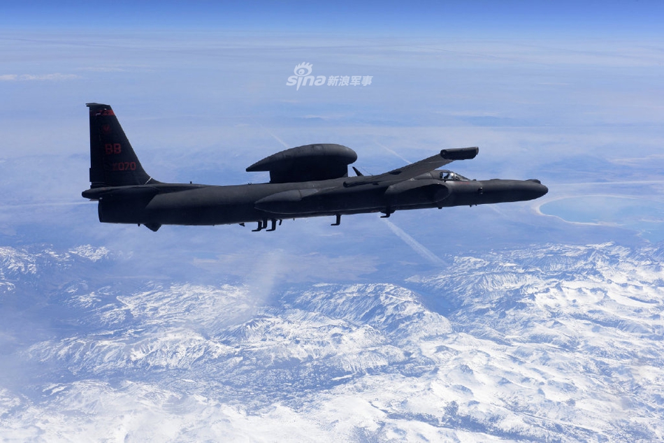 没少给咱刷经验美国空军u2s高空侦察机再现靓影