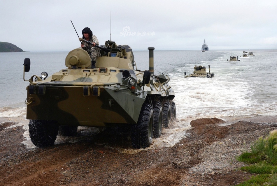 原是故土!俄海军陆战队两栖登陆演习出动新式战车